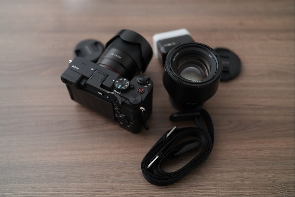 Sony A7C ll + 85 1.8 + 35 1.8