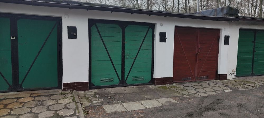 Garaż murowany Katowice  Braci Woźniaków Górniczego  Dorobku