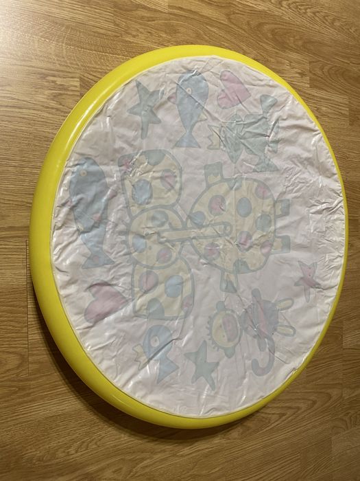 Детский надувной бассейн