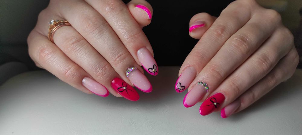 Paznokcie żelowe i hybrydowe