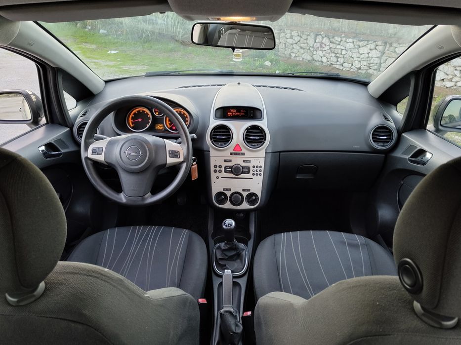 Opel corsa 1.2  bem estimado