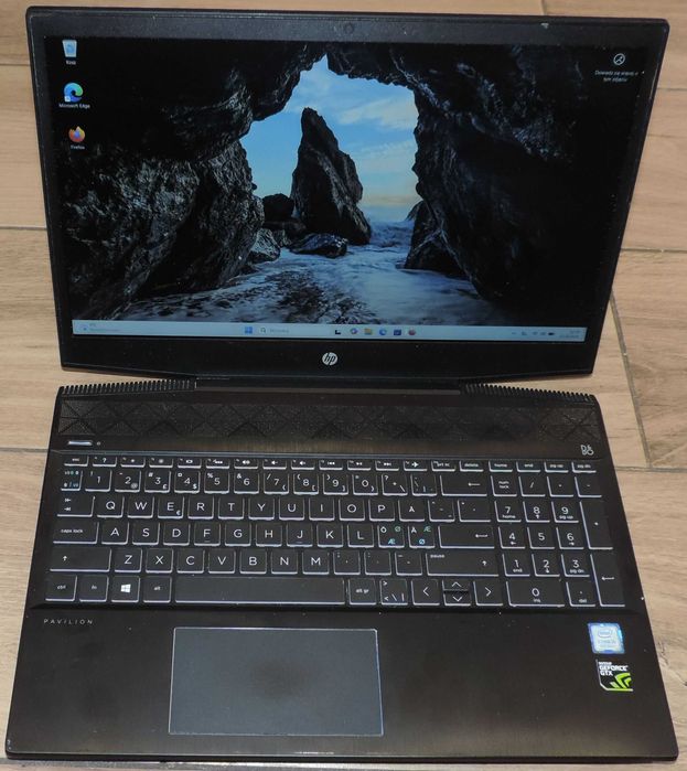 HP Pavilion Gaming 15-CX i5-8300H 16GB 512GB SSD GTX1050 win11