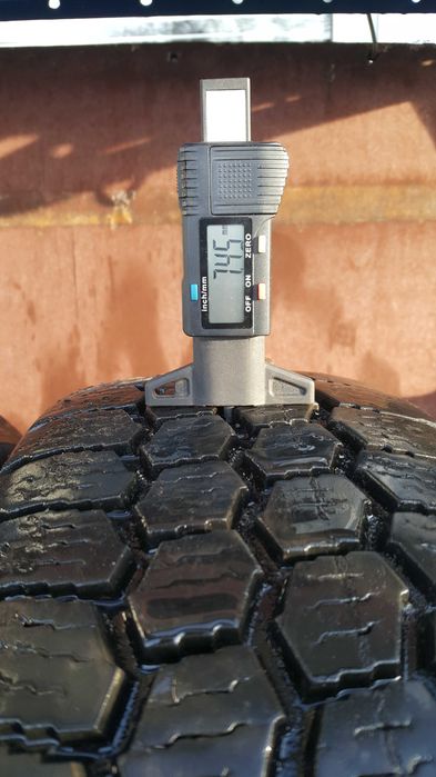 Opony Debica 195/70/15C Para M+S wielosezon - regał nr 6