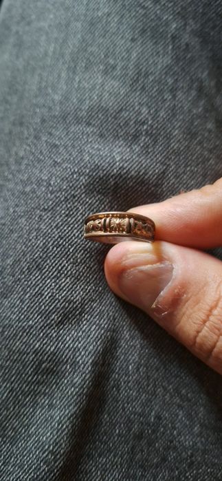 Bejuteria O anel não é ouro
