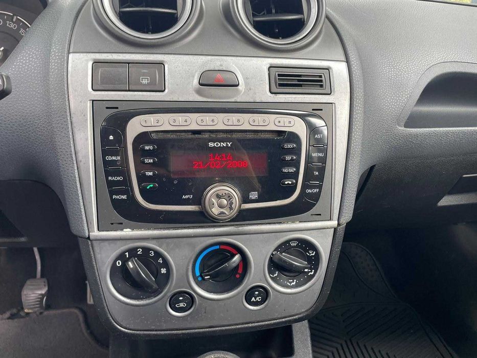 Ford Fiesta 1.4 TDCI super econômico