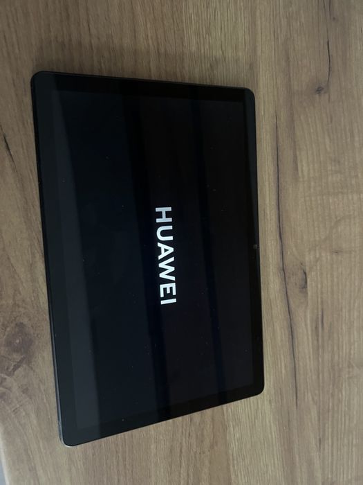 Планшет Huawei MatePad T AGS3-W09 в ідеальному стані