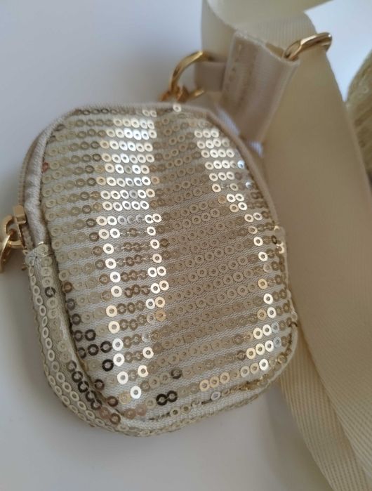 Malas (novas c/ etiqueta) com brilhantes