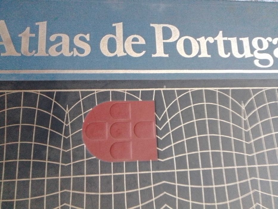 Livro Atlas de Portugal 1988
