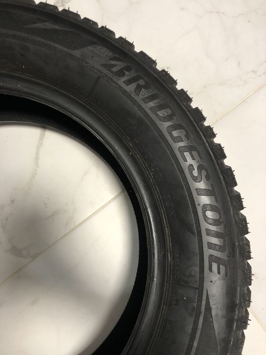 Продам зимове колесо BRIDGESTONE