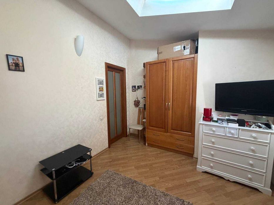 Продам 3к квартиру в центре Днепра. ЖК Созидатель .