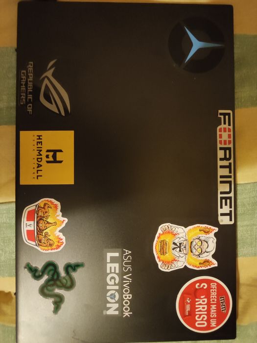 Laptop Asus Vivobook