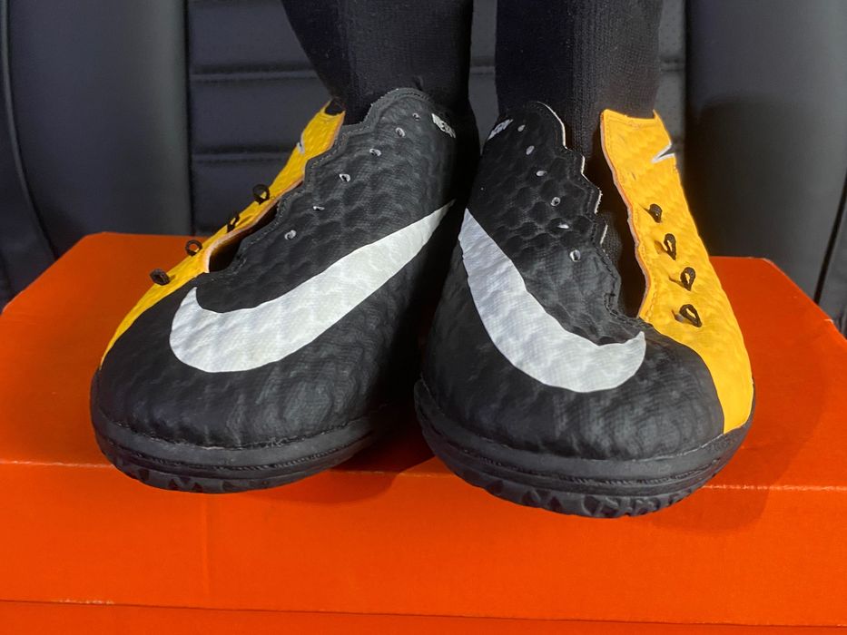 Nike Hypervenom 36,5 (23,5cm) buty piłkarskie Halówki