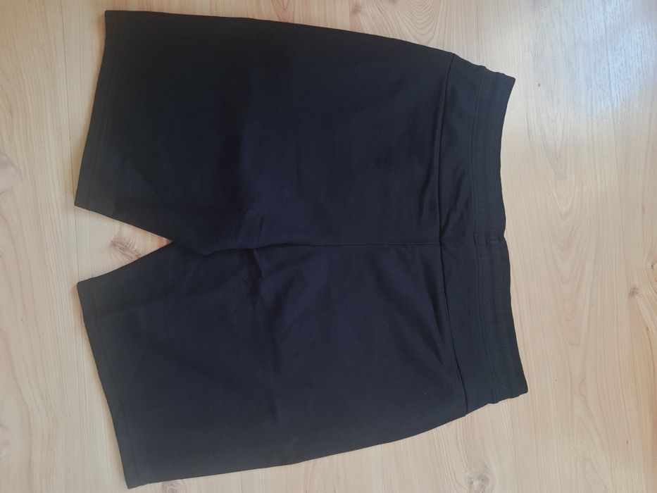 Czarne markowe spodenki męskie 4F