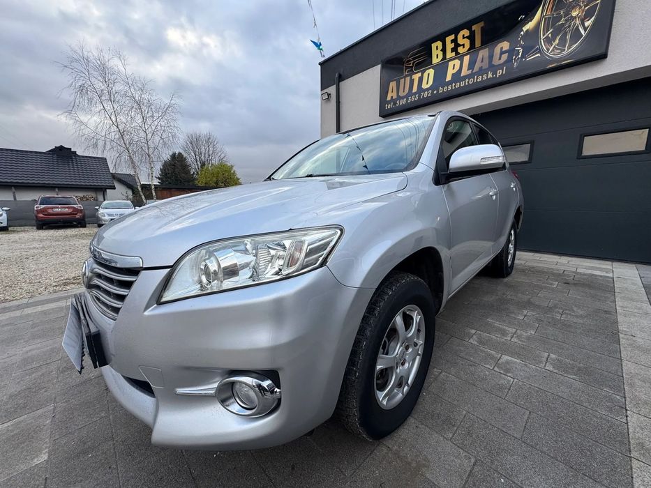 Toyota RAV4 1 własciciel model 12rok 100tys km jak nowy