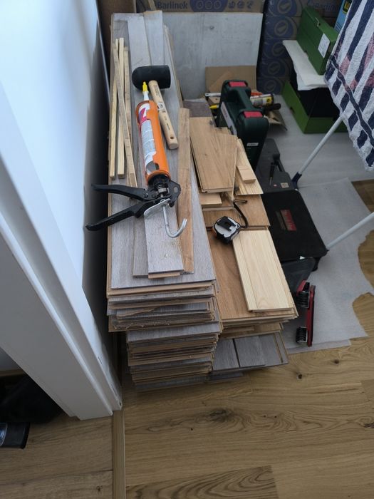 Oddam za darmo panele podłogowe + podkład (z demontażu)