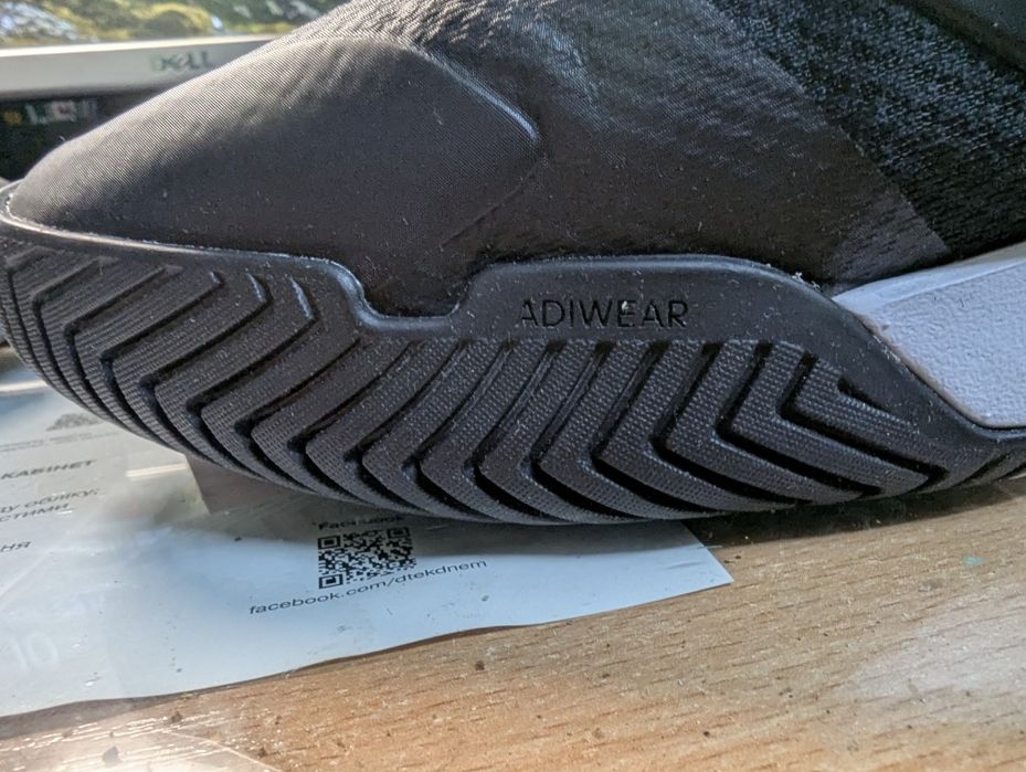 Кросівки adidas gamecourt 2