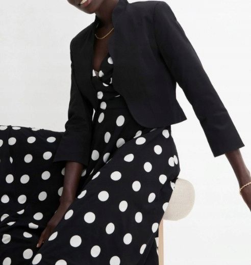 B.P.C czarne bolerko bawełniane bez zapięcia żakietowe 48.