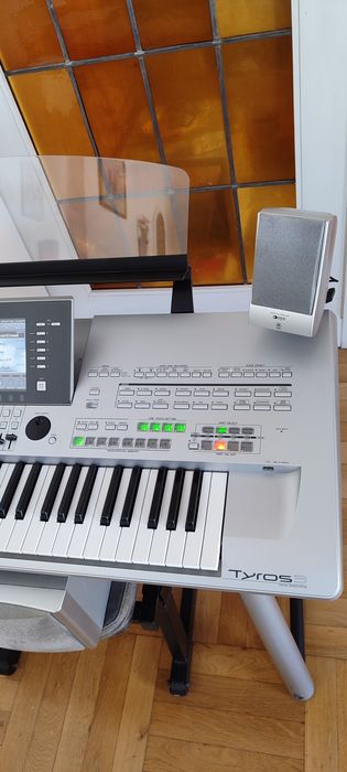 Yamaha Tyros 3, Tyros 2, Tyros 1 Digital Workstation