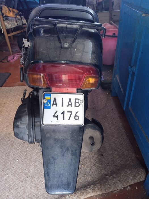 Продам скутер срочно всі питання по телефону не заводиться