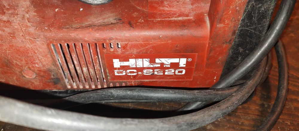 Bruzdownica HILTI DC-SE20 1950W + tarcze