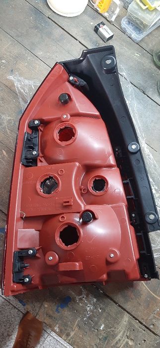 Luzes traseiras direitas novas para Hyundai Tucson de 2005