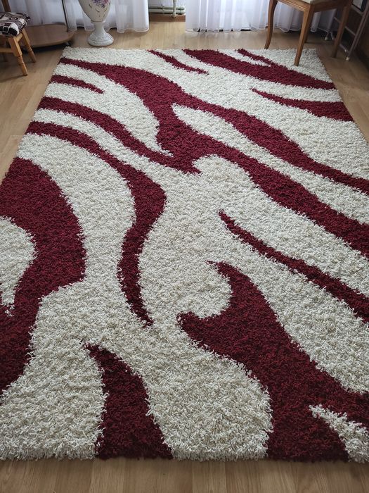 Турецький коврик,майже новий 2×3,не підходить по кольору,дуже гарний