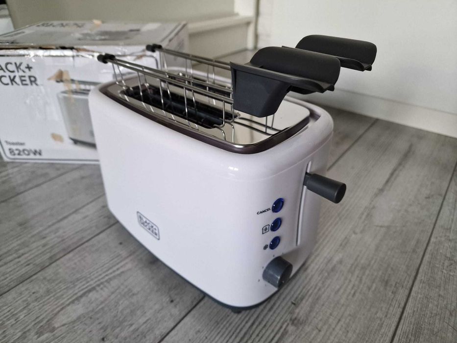 Black+Decker Bxtoa820E Toster, Biały, 29 x 23.8 x 19.2 cm