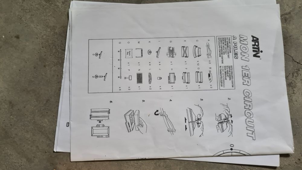 Pista de carros antiga como nova