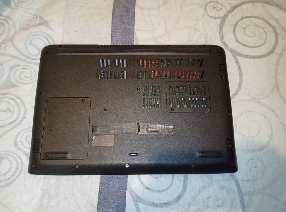 Acer Aspire 5 | Intel i5 | 8GB RAM | 256GB SSD NVMe | Gráfica Dedicada 2GB
