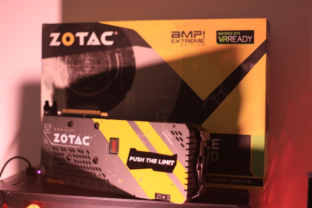Graphics Card - Nvidia ZOTAC GTX 1080 EXTREME AMP!64750932233730120