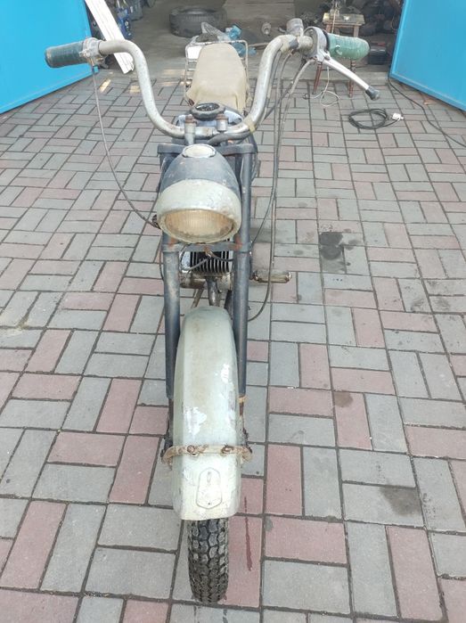 Продам мопед Верховина