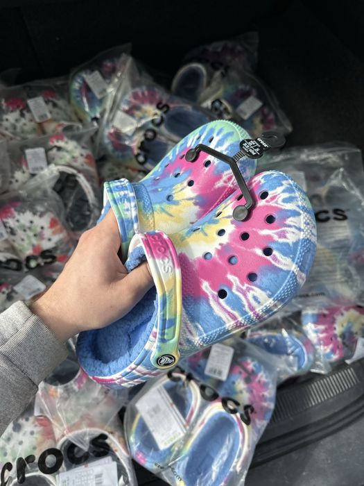 Утепленные Crocs Classic Lined Tye Dye Clog