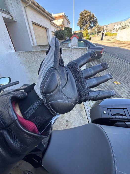 Luvas de Motociclo RICHA – Proteção e Conforto