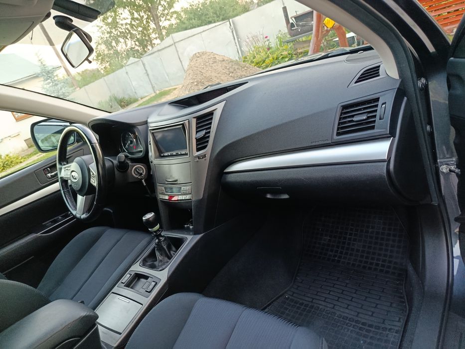 Subaru legasy 2.0/ 2011р