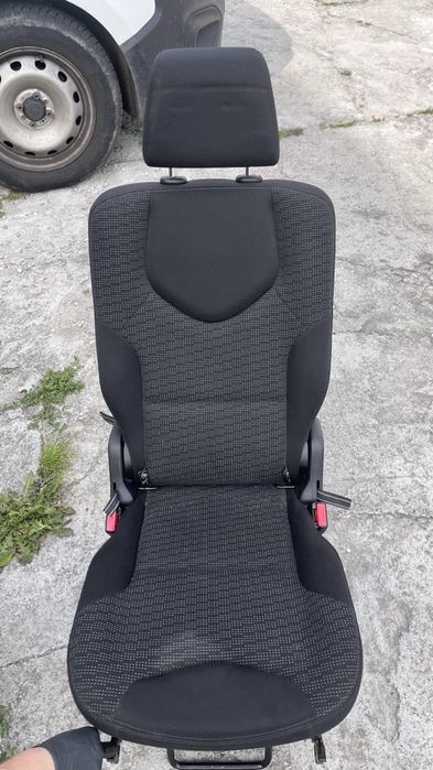 Fotel 2 rzedu peugeot 308sw T7