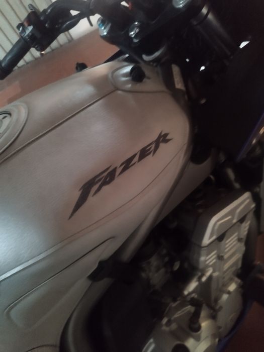 Yamaha Fazer 1000 Imaculada