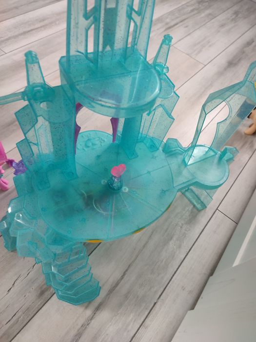 HASBRO MY PONY Krysztalowe królestwo B5255 zamek
