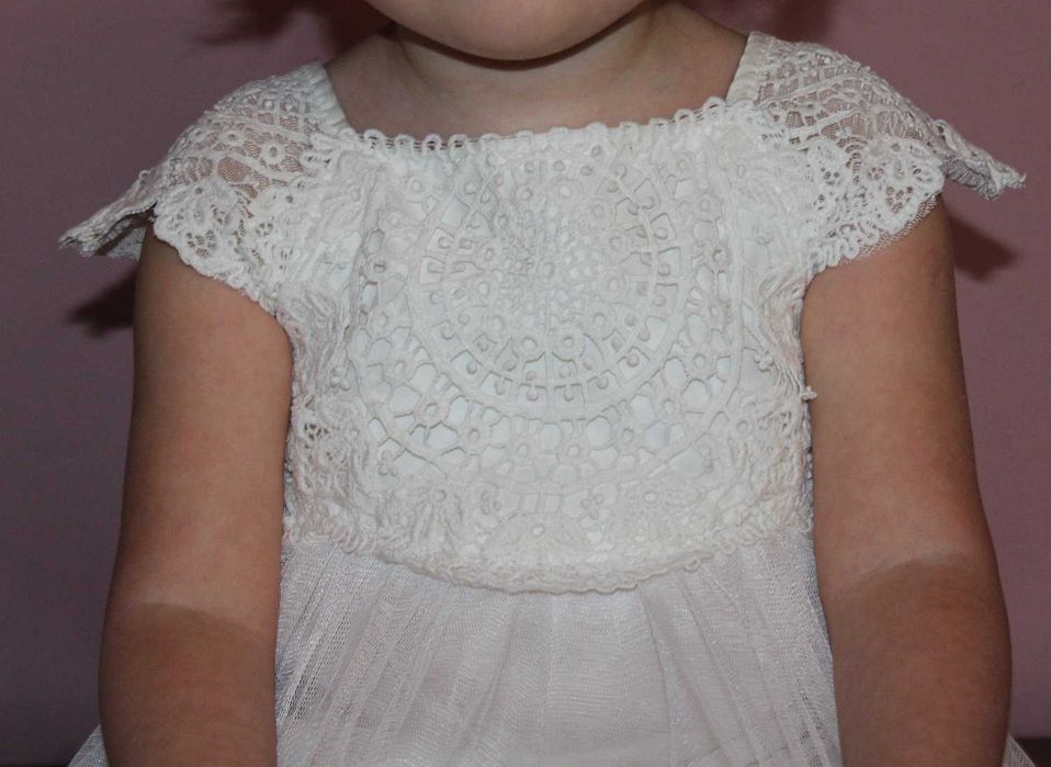 Elegancka sukienka biała. Sukienka biała. Na roczek lub chrzest