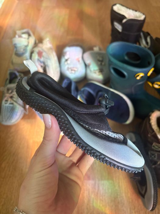 Дитяче взуття 26-27 розмір 800 грн