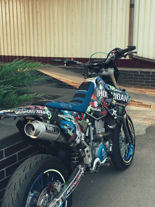 Suzuki drz 400sm ТЕРМІНОВИЙ ПРОДАЖ