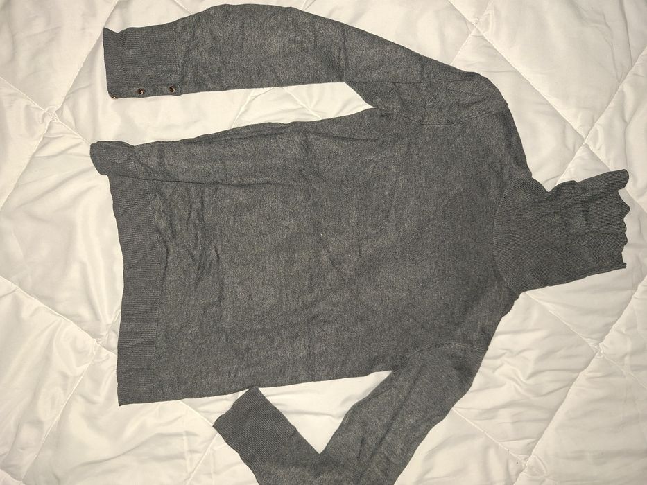 Vendo varias roupas