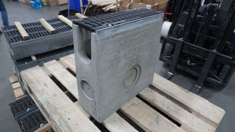 ODWODNIENIE LINIOWE KRATKA Ruszt Żeliwo D400 16x16 Kanał Korytko!