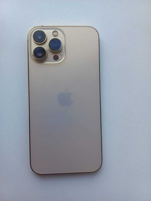 iPhone 13 pro max на запчастини або під ремонт