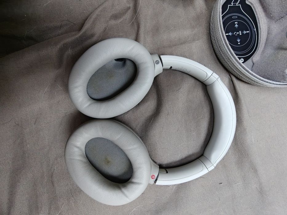 Навушники Sony Wh-1000Xm4