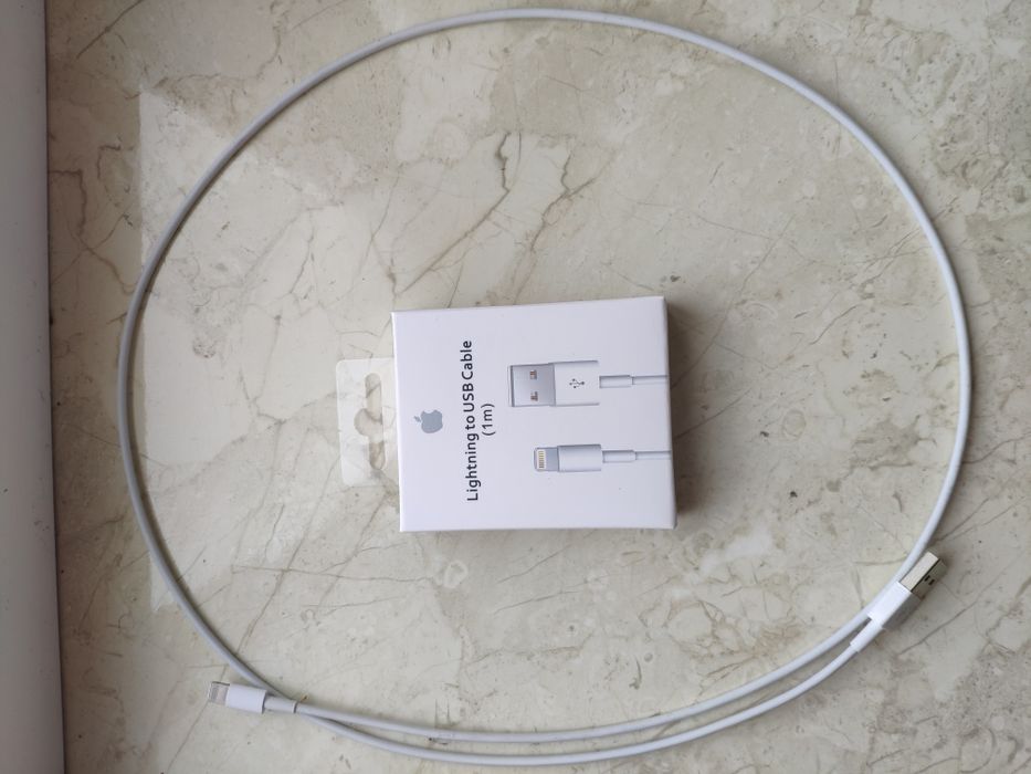 Оригинальный USB кабель Lightning для iPhone и iPad