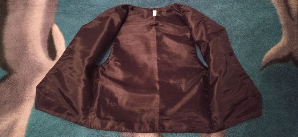 Жилетка класична для школяра.