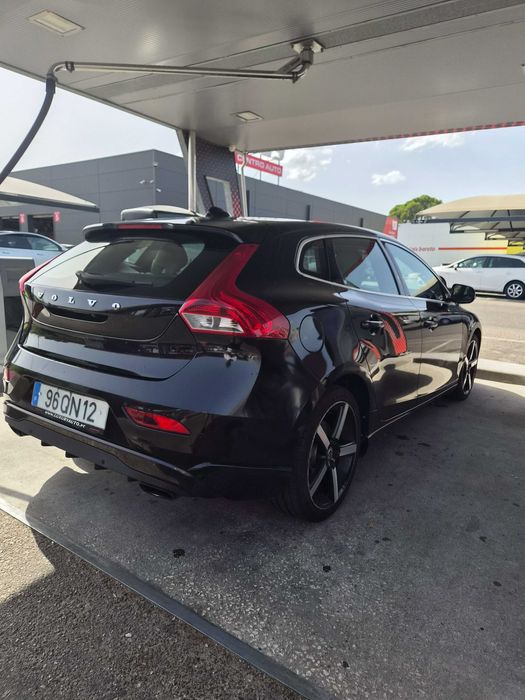 Volvo V40 D2 2012 Preto