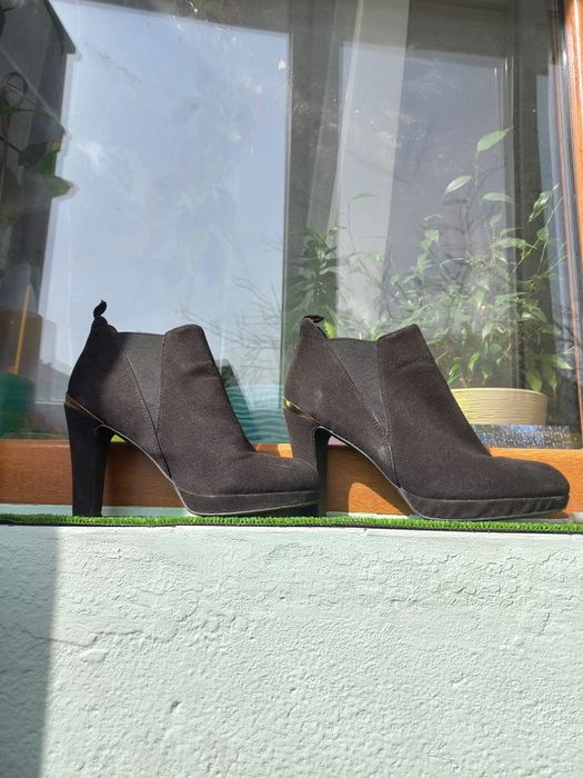 Сапоги,  сапожки осенние,женские сапоги на каблуках