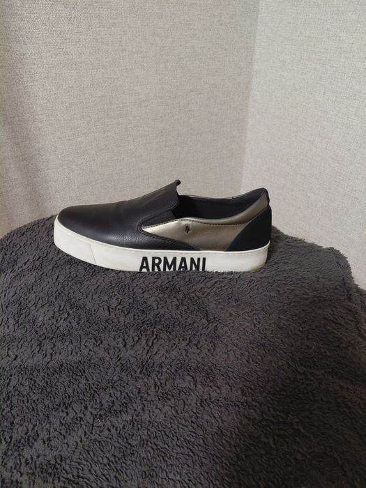 Продам сліпони ARMANI