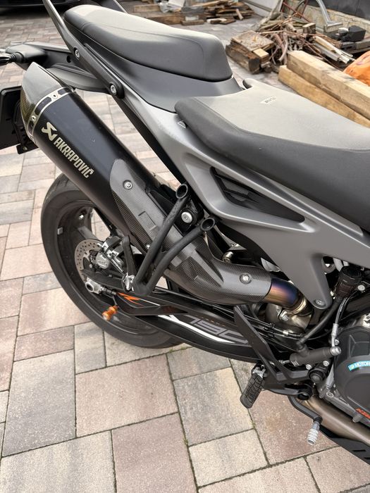 KTM 790 Duke 2024